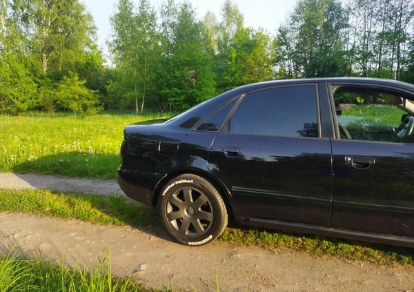 Audi A4 cena 6200 przebieg: 308000, rok produkcji 1996 z Ciechanów małe 121